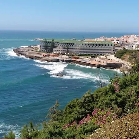 Ferienhaus House With 4 Bedrooms In With Wonderful Sea View Private Pool Furnished Terrace 500 M From The Beach Ericeira