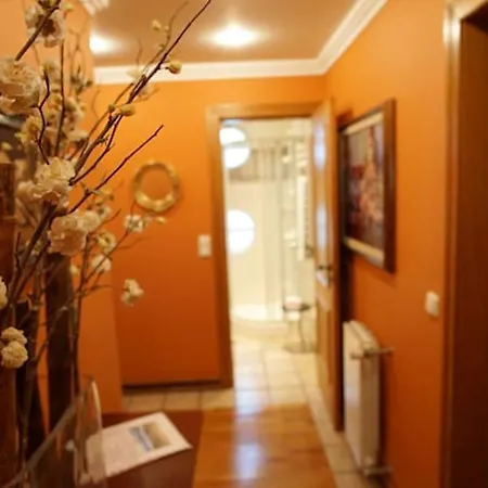 別荘 House With 4 Bedrooms In With Wonderful Sea View Private Pool Furnished Terrace 500 M From The Beach エリセイラ